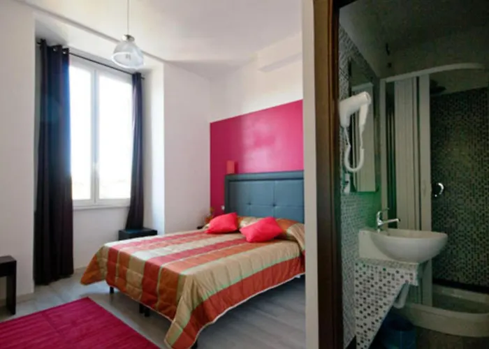 Otel Mf 3*
