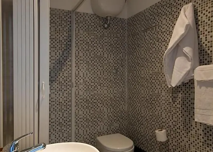 Otel Mf Roma