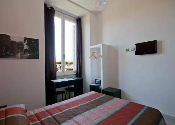 Otel Mf 3*