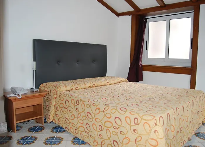 Mf Otel