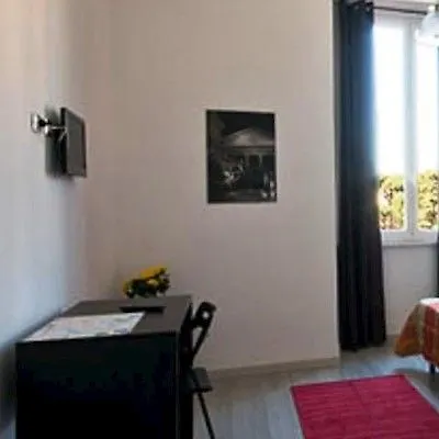 Otel Mf Roma
